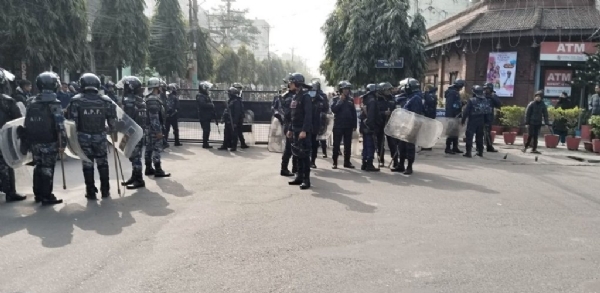 ਬੀਰਗੰਜ ਵਿੱਚ ਕਰਫਿਊ ਤੋਂ ਬਾਅਦ ਪੁਲਿਸ