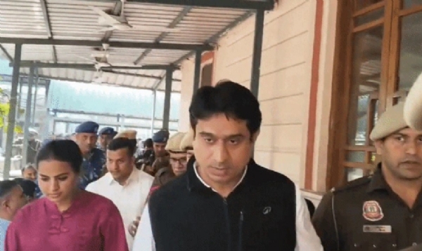 ਉਦੈ ਭਾਨੂ ਚਿਬ, ਭਾਰਤੀ ਯੁਵਾ ਕਾਂਗਰਸ ਦੇ ਰਾਸ਼ਟਰੀ ਪ੍ਰਧਾਨ। ਫੋਟੋ: ਇੰਟਰਨੈੱਟ ਮੀਡੀਆ ਉਦੈ ਭਾਨੂ ਚਿਬ, ਭਾਰਤੀ ਯੁਵਾ ਕਾਂਗਰਸ ਦੇ ਰਾਸ਼ਟਰੀ ਪ੍ਰਧਾਨ। ਫੋਟੋ: ਇੰਟਰਨੈੱਟ ਮੀਡੀਆ