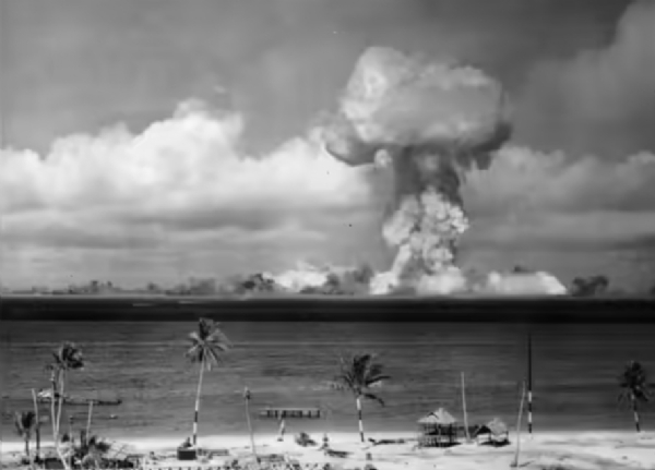 ਅਮਰੀਕਾ ਨੇ ਇਸਨੂੰ ਕੈਸਲ ਬ੍ਰਾਵੋ ਟੈਸਟ ਕਿਹਾ। ਫੋਟੋ: ਇੰਟਰਨੈੱਟ ਮੀਡੀਆ ਅਮਰੀਕਾ ਨੇ ਇਸਨੂੰ ਕੈਸਲ ਬ੍ਰਾਵੋ ਟੈਸਟ ਕਿਹਾ। ਫੋਟੋ: ਇੰਟਰਨੈੱਟ ਮੀਡੀਆ