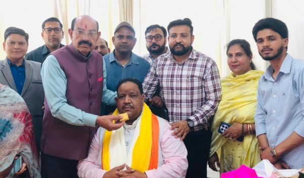 ਅਹੁਦਾ ਸੰਭਾਲਦੇ ਹੋਏ ਵਾਈਸ ਚੇਅਰਮੈਨ ਕੀਮਤੀ ਭਗਤ