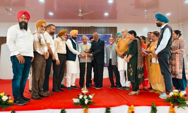 ਕੈਂਪ ਦਾ ਉਦਘਾਟਨ ਕਰਦੇ ਵਿਧਾਇਕ ਐਡਵੋਕੇਟ ਲਖਬੀਰ ਸਿੰਘ ਰਾਏ