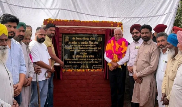 ਵਿਕਾਸ ਕਾਰਜਾਂ ਦੀ ਸ਼ੁਰੂਆਤ ਕਰਵਾਉਂਦੇ ਕੈਬਨਿਟ ਮੰਤਰੀ ਬਰਿੰਦਰ ਕੁਮਾਰ ਗੋਇਲ ਵਿਕਾਸ ਕਾਰਜਾਂ ਦੀ ਸ਼ੁਰੂਆਤ ਕਰਵਾਉਂਦੇ ਕੈਬਨਿਟ ਮੰਤਰੀ ਬਰਿੰਦਰ ਕੁਮਾਰ ਗੋਇਲ