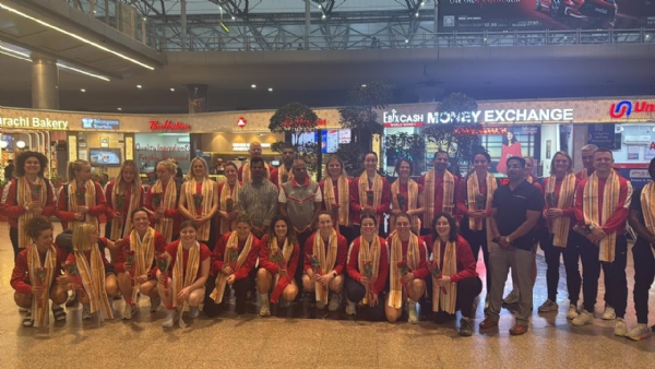 ਇੰਗਲੈਂਡ ਦੀ ਮਹਿਲਾ ਹਾਕੀ ਟੀਮ ਹੈਦਰਾਬਾਦ ਪਹੁੰਚੀ