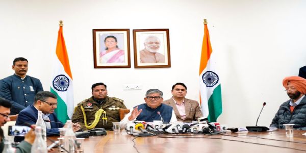 ਪੰਜਾਬ ਦੇ ਰਾਜਪਾਲ ਸਰਹੱਦੀ ਜ਼ਿਲ੍ਹਿਆਂ ਵਿੱਚ ਕੱਢਣਗੇ ‘ਨਸ਼ਾ ਵਿਰੋਧੀ ਪੈਦਲ ਯਾਤਰਾ‘