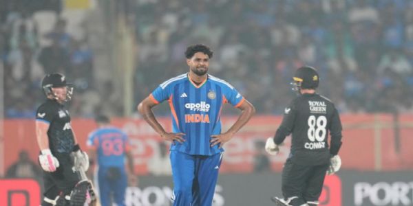 ਟੀ-20 ਵਿਸ਼ਵ ਕੱਪ ਤੋਂ ਬਾਹਰ ਹੋ ਸਕਦੇ ਹਨ ਹਰਸ਼ਿਤ ਰਾਣਾ, ਗੋਡੇ ਦੀ ਸੱਟ ਨੇ ਵਧਾਈ ਚਿੰਤਾ