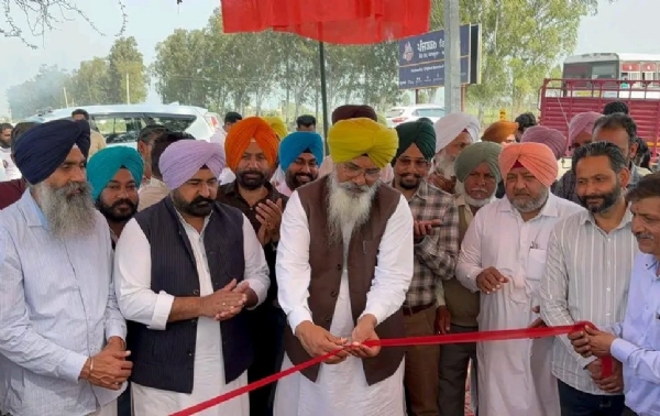 ਵਿਕਾਸ ਕਾਰਜਾਂ ਦਾ ਉਦਘਾਟਨ ਕਰਦੇ ਵਿਧਾਇਕ ਗੁਰਦਿੱਤ ਸਿੰਘ ਸੇਖੋਂ