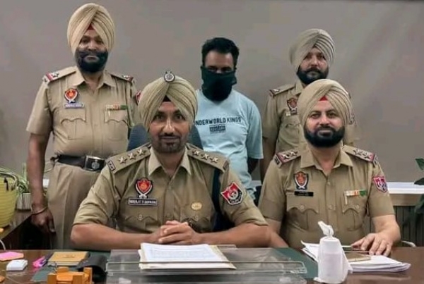 ਪੁਲਿਸ ਵੱਲੋਂ ਕਾਬੂ ਕੀਤਾ ਗਿਆ ਮੁਲਜ਼ਮ