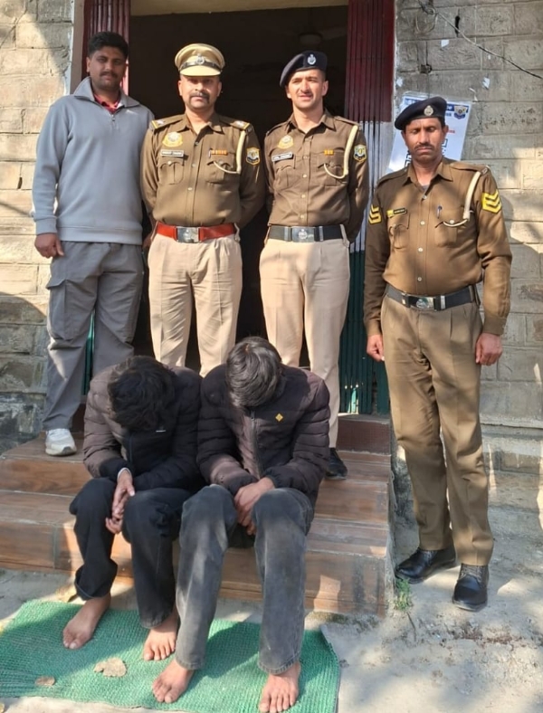 ਚਰਸ ਸਮੇਤ ਸਮੱਗਲਰ ਗ੍ਰਿਫ਼ਤਾਰ