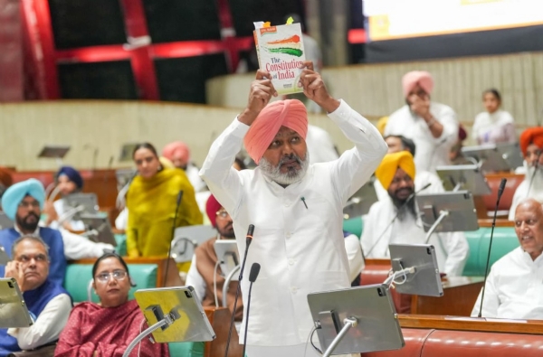 ਸੰਬੋਧਨ ਕਰਦੇ ਹਰਪਾਲ ਸਿੰਘ ਚੀਮਾ