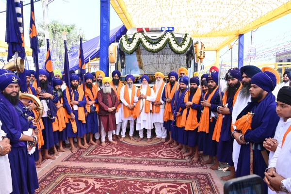 ਸ਼੍ਰੋਮਣੀ ਕਮੇਟੀ ਵੱਲੋਂ ਗੁਰਦੁਆਰਾ ਸ਼ਹੀਦ ਭਾਈ ਤਾਰਾ ਸਿੰਘ ਜੀ ਵਾਂ ਤੋਂ ਸਜਾਏ ਗਏ ਨਗਰ ਕੀਰਤਨ ਦੇ ਦ੍ਰਿਸ਼ ਸ਼੍ਰੋਮਣੀ ਕਮੇਟੀ ਵੱਲੋਂ ਗੁਰਦੁਆਰਾ ਸ਼ਹੀਦ ਭਾਈ ਤਾਰਾ ਸਿੰਘ ਜੀ ਵਾਂ ਤੋਂ ਸਜਾਏ ਗਏ ਨਗਰ ਕੀਰਤਨ ਦੇ ਦ੍ਰਿਸ਼