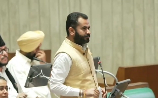 ਵਿਧਾਨ ਸਭਾ ਸੈਸ਼ਨ ਵਿੱਚ ਵਿਧਾਇਕ ਫਾਜ਼ਿਲਕਾ ਨੇ ਕਿਰਤੀਆਂ ਦੀ ਭਲਾਈ ਲਈ ਚੁੱਕੀ ਆਵਾਜ਼