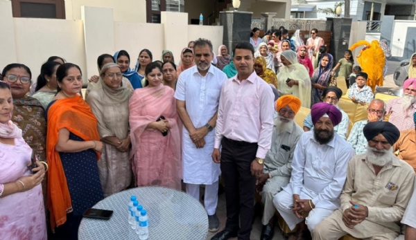 ਪੰਜਾਬ ਬਚਾਓ ਯਾਤਰਾ ਸਬੰਧੀ ਜਨਤਕ ਮੀਟਿੰਗ ਦੌਰਾਨ ਸਾਬਕਾ ਵਿਧਾਇਕ ਐਨ. ਕੇ ਸ਼ਰਮਾ