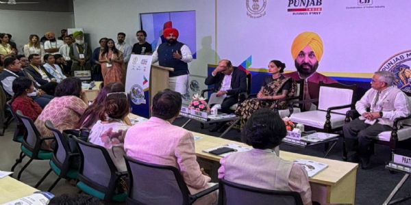ਪੰਜਾਬ ਇਨਵੈਸਟਰਜ਼ ਸਮਿਟ-2026 - ਪੰਜਾਬ ਨੌਜਵਾਨਾਂ ਦੇ ਮਨਾਂ ਉੱਦਮੀ ਬਨਣ ਦਾ ਬੀਜ ਬੀਜਦੈ : ਹਰਜੋਤ ਬੈਂਸ