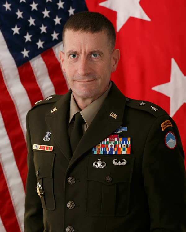 ਅਮਰੀਕੀ ਲੈਫਟੀਨੈਂਟ ਜਨਰਲ ਵੋਵੇਲ।