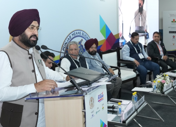 ਸੈਸ਼ਨ ਨੂੰ ਸੰਬੋਧਨ ਕਰਦੇ ਕੈਬਨਿਟ ਮੰਤਰੀ ਹਰਦੀਪ ਸਿੰਘ ਮੁੰਡੀਆਂ।