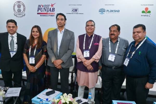 ਉਦਯੋਗਿਕ ਆਗੂਆਂ ਦੇ ਨਾਲ ਕੈਬਨਿਟ ਮੰਤਰੀ ਸੰਜੀਵ ਅਰੋੜਾ