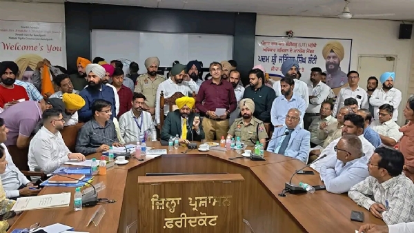 ਸੰਬੋਧਨ ਕਰਦੇ ਹੋਏ ਜਤਿੰਦਰ ਸਿੰਘ ਸ਼ੰਟੀ (ਪਦਮਸ੍ਰੀ ਐਵਾਰਡੀ)