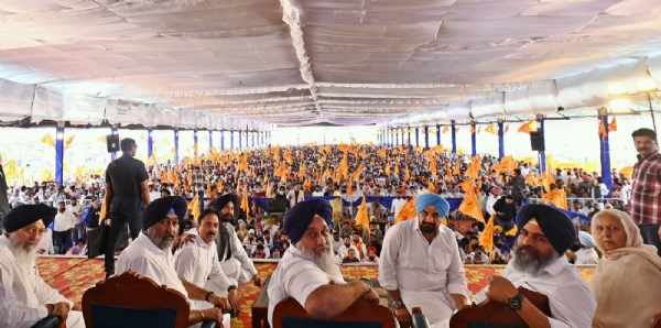 ਪੰਜਾਬ ਬਚਾਓ ਯਾਤਰਾ ਦੌਰਾਨ ਫਰੀਦਕੋਟ ’ਚ ਸੁਖਬੀਰ ਸਿੰਘ ਬਾਦਲ