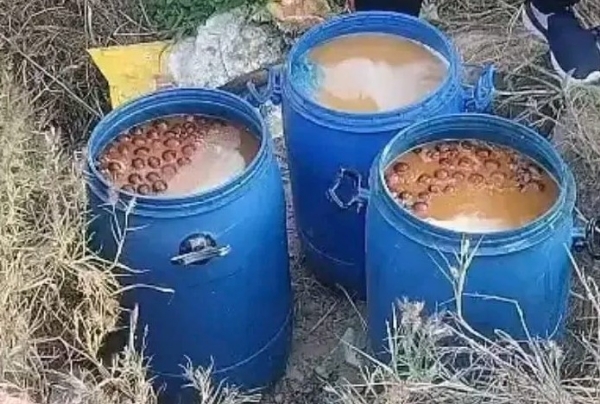 ਪੁਲਿਸ ਵੱਲੋਂ ਬਰਾਮਦ ਲਾਹਣ