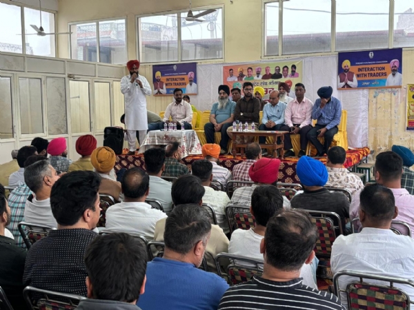 ਘਨੌਰ ਹਲਕੇ ਦੇ ਵਪਾਰੀਆਂ ਦੀਆਂ ਸਮੱਸਿਆਵਾਂ ਦੇ ਹੱਲ ਲਈ ਟਰੇਡਰਜ਼ ਕਮਿਸ਼ਨ ਦੀ ਬੈਠਕ