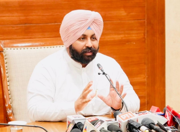 ਮੰਤਰੀ ਹਰਜੋਤ ਸਿੰਘ ਬੈਂਸ ਮੰਤਰੀ ਹਰਜੋਤ ਸਿੰਘ ਬੈਂਸ