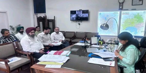 ਬਠਿੰਡਾ ’ਚ ਘਰੈਲੂ ਗੈਸ/ਪੈਟਰੋਲ/ਡੀਜ਼ਲ ਦਾ ਸਟਾਕ ਲੋੜੀਂਦੀ ਮਾਤਰਾ ਵਿੱਚ ਉਪਲਬਧ : ਏ.ਡੀ.ਸੀ