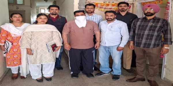 ਵਿਜੀਲੈਂਸ ਬਿਊਰੋ ਨੇ ਜੂਨੀਅਰ ਇੰਜੀਨੀਅਰ ਨੂੰ 14,000 ਰੁਪਏ ਰਿਸ਼ਵਤ ਲੈਂਦਿਆਂ ਰੰਗੇ ਹੱਥੀਂ ਕੀਤਾ ਕਾਬੂ