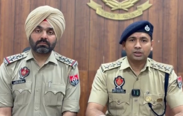 ਜਾਣਕਾਰੀ ਦਿੰਦੇ ਡੀ.ਐਸ.ਪੀ (ਡੀ) ਖੰਨਾ ਮੋਹਿਤ ਕੁਮਾਰ ਸਿੰਗਲਾ