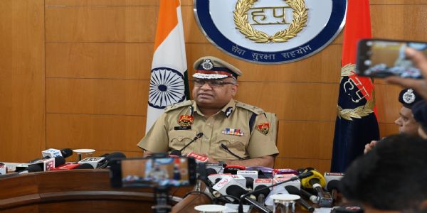 ਹਰਿਆਣਾ ਪੁਲਿਸ ਨੇ ਲਾਂਚ ਕੀਤਾ ‘ਅਭੇਧਯ’ ਮੋਬਾਈਲ ਐਪ, ਰੰਗਦਾਰੀ ਕਾਲਾਂ ‘ਤੇ ਲੱਗੇਗੀ ਲਗਾਮ, ਦੇਸ਼ ਵਿੱਚ ਅਨੋਖੀ ਪਹਿਲ