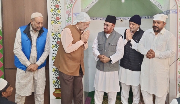 ਈਦ ਮੌਕੇ ਡਾ. ਬਲਬੀਰ ਸਿੰਘ ਵੱਲੋਂ ਮੁਸਲਿਮ ਭਾਈਚਾਰੇ ਅਤੇ ਸਮੂਹ ਪੰਜਾਬੀਆਂ ਨੂੰ ਮੁਬਾਰਕਬਾਦ ਈਦ ਮੌਕੇ ਡਾ. ਬਲਬੀਰ ਸਿੰਘ ਵੱਲੋਂ ਮੁਸਲਿਮ ਭਾਈਚਾਰੇ ਅਤੇ ਸਮੂਹ ਪੰਜਾਬੀਆਂ ਨੂੰ ਮੁਬਾਰਕਬਾਦ