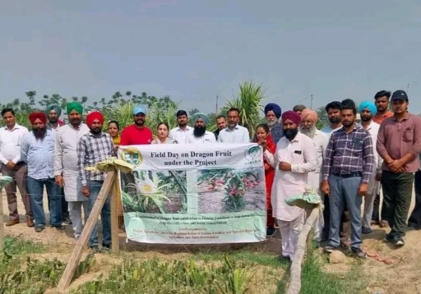 ਪੰਜਾਬ - ਨਾਬਾਰਡ ਵੱਲੋਂ ਵਿੱਤਪੋਸ਼ਿਤ ਪ੍ਰੋਜੈਕਟ  ਦੇ ਤਹਿਤ ਕਿਸਾਨਾਂ ਦਾ ਇੱਕ ਐਕਸਪੋਜ਼ਰ ਦੌਰਾ