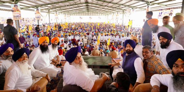 ਮੁੱਖ ਮੰਤਰੀ ਦੀ ਇਕ ਝਾੜ ਪੈਣ ’ਤੇ ਰਾਜਾ ਵੜਿੰਗ ਨੇ ਰੰਧਾਵਾ ਦੀ ਮੌਤ ਦੀ ਸੀਬੀਆਈ ਜਾਂਚ ਦੇ ਪਾਰਟੀ ਦੇ ਸਟੈਂਡ ਨੂੰ ਬਦਲਿਆ : ਸੁਖਬੀਰ ਬਾਦਲ