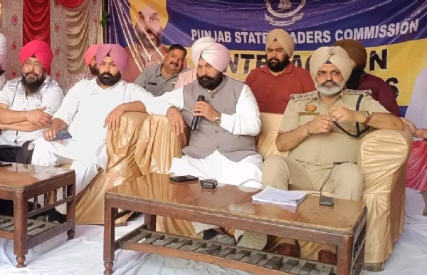 ਚੇਅਰਮੈਨ ਮਨਪ੍ਰੀਤ ਸਿੰਘ ਵੱਲੋਂ ਵਾਰਡ ਨੰਬਰ 42 ਵਿਖੇ ਵਪਾਰੀਆਂ ਨਾਲ ਮੀਟਿੰਗ ਕੀਤੀ ਗਈ