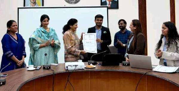 ਸਾਰੇ ਹਿੱਸੇਦਾਰਾਂ ਨੇ ਜ਼ਿਲ੍ਹੇ ਵਿੱਚ ਸੀਐਸਆਰ ਪਹਿਲਕਦਮੀਆਂ ਨੂੰ ਹੋਰ ਮਜ਼ਬੂਤ ਕਰਨ ਲਈ ਆਪਣੀ ਵਚਨਬੱਧਤਾ ਪ੍ਰਗਟਾਈ।