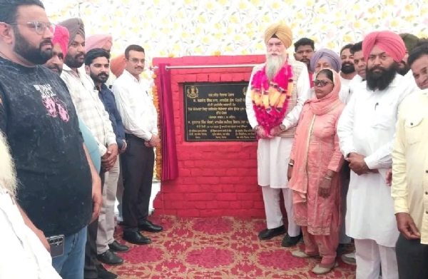 ਪੁੱਲ ਦਾ ਨੀਂਹ ਪੱਥਰ ਰੱਖਣ ਮੌਕੇ ਸਪੀਕਰ ਪੰਜਾਬ ਵਿਧਾਨ ਸਭਾ ਕੁਲਤਾਰ ਸਿੰਘ ਸੰਧਵਾਂ