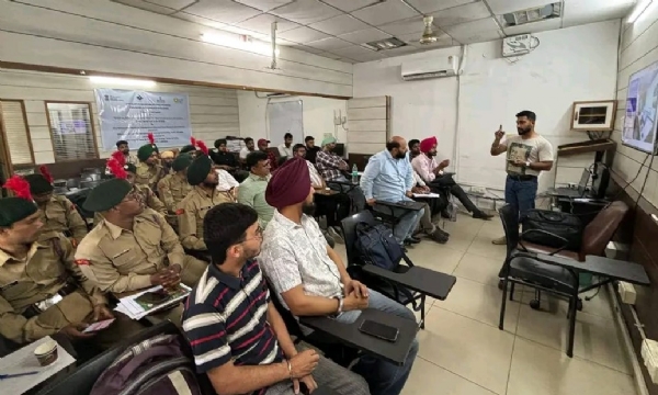 ਨੈਸ਼ਨਲ ਸਕਿਲ ਟ੍ਰੇਨਿੰਗ ਇੰਸਟੀਚਿਊਟ (ਐਨਐਸਟੀਆਈ) ਵਿੱਚ ਸੂਰਜੀ ਟ੍ਰੇਨਿੰਗ ਕਲਾਸ ਦਾ ਸਫਲਤਾਪੂਰਵਕ ਆਯੋਜਨ ਕੀਤਾ ਗਿਆ।