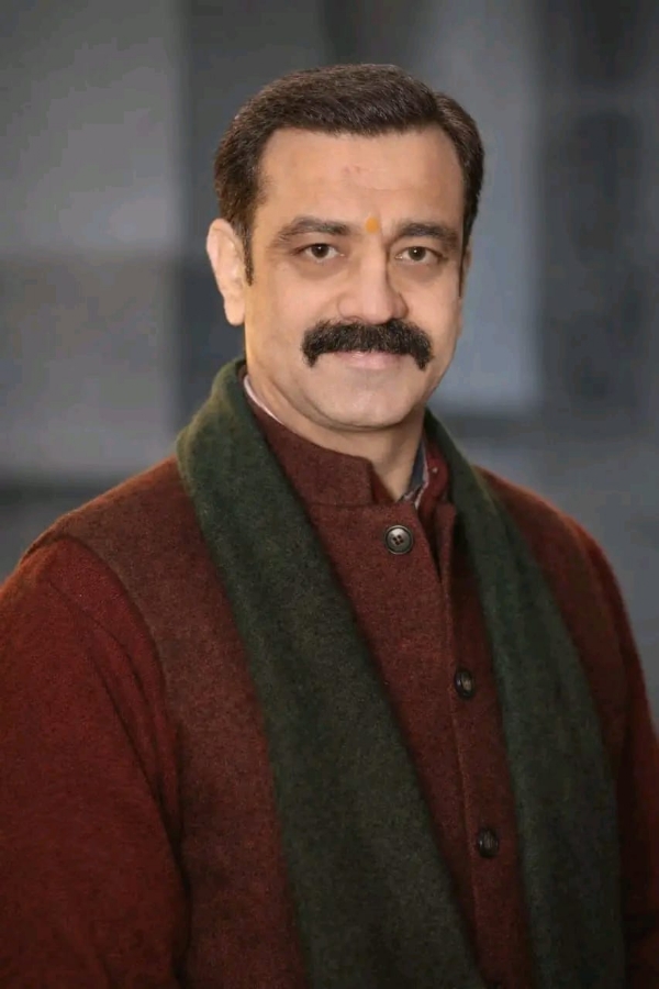 ਨਿਪੁਣ ਸ਼ਰਮਾ ਨਿਪੁਣ ਸ਼ਰਮਾ