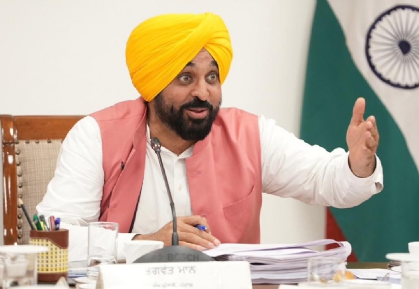 ਮੀਟਿਿੰਗ ਦੌਰਾਨ ਮੁੱਖ ਮੰਤਰੀ ਭਗਵੰਤ ਮਾਨ ਮੀਟਿਿੰਗ ਦੌਰਾਨ ਮੁੱਖ ਮੰਤਰੀ ਭਗਵੰਤ ਮਾਨ