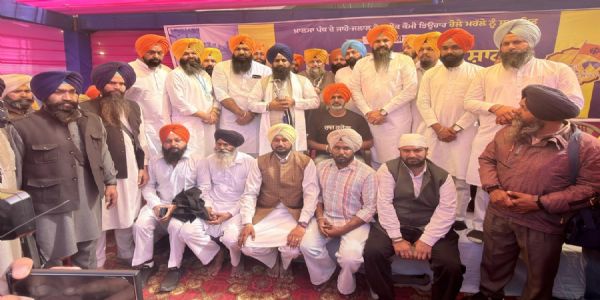 ਹੋਲੇ ਮਹੱਲੇ ਮੌਕੇ ਦਸਤਾਰਾਂ ਦਾ ਕੈਂਪ ਸ਼ਲਾਘਾਯੋਗ ਉਪਰਾਲਾ : ਜਥੇਦਾਰ ਗੜਗੱਜ