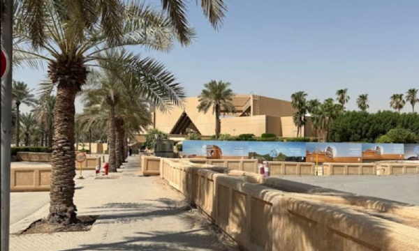 ਸਾਊਦੀ ਅਰਬ ਵਿੱਚ ਈਰਾਨ ਦੇ ਡਰੋਨ ਹਮਲੇ ਸਾਊਦੀ ਅਰਬ ਵਿੱਚ ਈਰਾਨ ਦੇ ਡਰੋਨ ਹਮਲੇ