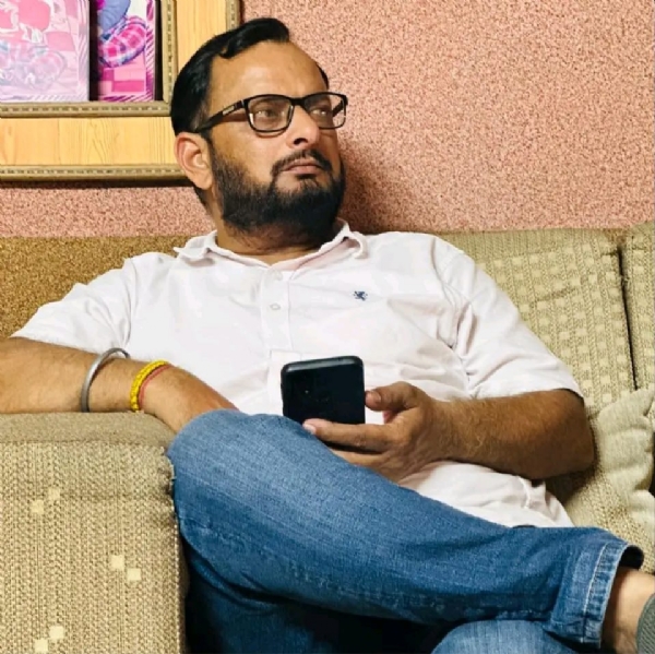 ਪ੍ਰਧਾਨ ਪਰਮਿੰਦਰ ਤਿਵਾੜੀ