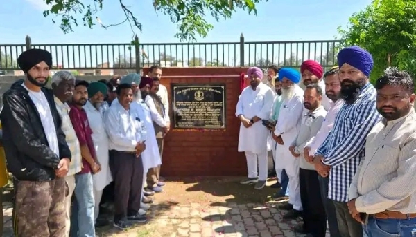 ਵਿਧਾਇਕ ਗੁਰਦੀਪ ਸਿੰਘ ਰੰਧਾਵਾ ਨੇ 3 ਕਰੋੜ ਰੁਪਏ ਦੀ ਲਾਗਤ ਨਾਲ ਅੰਮ੍ਰਿਤਸਰ-ਅਜਨਾਲਾ-ਡੇਰਾ ਬਾਬਾ ਨਾਨਕ ਰੋਡ ਦੀ ਅਪਗ੍ਰੇਡੇਸ਼ਨ ਦਾ ਨੀਂਹ ਪੱਥਰ ਰੱਖਿਆ ਵਿਧਾਇਕ ਗੁਰਦੀਪ ਸਿੰਘ ਰੰਧਾਵਾ ਨੇ 3 ਕਰੋੜ ਰੁਪਏ ਦੀ ਲਾਗਤ ਨਾਲ ਅੰਮ੍ਰਿਤਸਰ-ਅਜਨਾਲਾ-ਡੇਰਾ ਬਾਬਾ ਨਾਨਕ ਰੋਡ ਦੀ ਅਪਗ੍ਰੇਡੇਸ਼ਨ ਦਾ ਨੀਂਹ ਪੱਥਰ ਰੱਖਿਆ