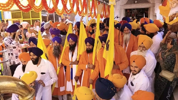 ਤਖਤ ਸ਼੍ਰੀ ਕੇਸਗੜ੍ਹ ਸਾਹਿਬ ਤੋਂ ਸਜਾਏ ਗਏ ਮੁਹੱਲੇ ਦੀਆਂ ਵੱਖ-ਵੱਖ ਤਸਵੀਰਾਂ