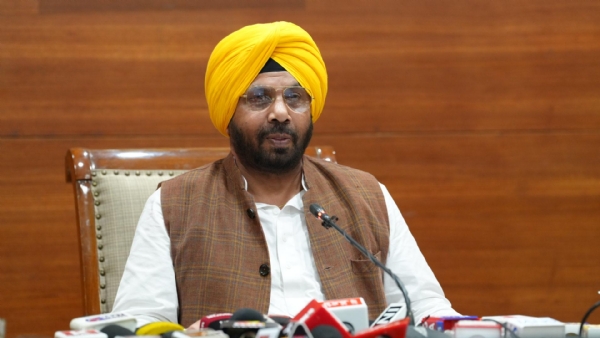 ਪੰਜਾਬ ਦੇ ਲੋਕ ਨਿਰਮਾਣ ਮੰਤਰੀ ਹਰਭਜਨ ਸਿੰਘ ਈ.ਟੀ.ਓ.