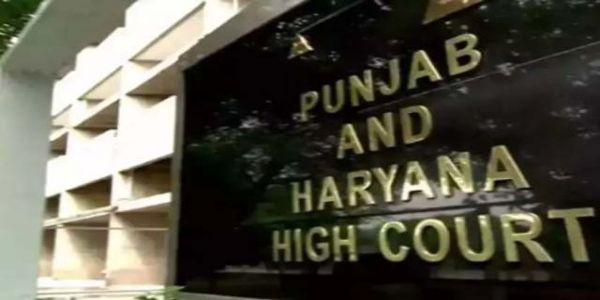 ਹਾਈਕੋਰਟ ਦੀ ਪੰਜਾਬ ਪੁਲਿਸ ਨੂੰ ਫਟਕਾਰ, ਖ਼ੁਦ ਅਦਾਲਤ ਬਣਨ ਦੀ ਕੋਸ਼ਿਸ਼ ਨਾ ਕਰੋ