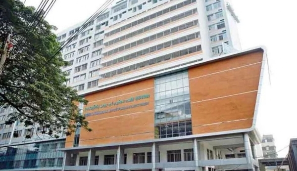 ਜ਼ਖਮੀਆਂ ਨੂੰ ਨੈਸ਼ਨਲ ਇੰਸਟੀਚਿਊਟ ਆਫ਼ ਬਰਨ ਐਂਡ ਪਲਾਸਟਿਕ ਸਰਜਰੀ ਵਿੱਚ ਦਾਖਲ ਕਰਵਾਇਆ ਗਿਆ ਹੈ। ਫੋਟੋ: ਢਾਕਾ ਟ੍ਰਿਬਿਊਨ