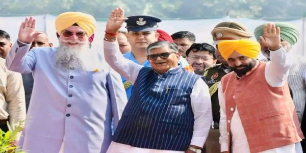 ਵਿਧਾਨ ਸਭਾ ਸਪੀਕਰ ਅਤੇ ਮੁੱਖ ਮੰਤਰੀ ਨੇ ਰਾਜਪਾਲ ਦਾ ਵਿਧਾਨ ਸਭਾ ਪਹੁੰਚਣ ’ਤੇ ਕੀਤਾ ਨਿੱਘਾ ਸਵਾਗਤ