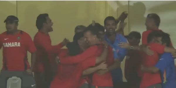 ਇਤਿਹਾਸ ਦੇ ਪੰਨਿਆਂ ਵਿੱਚ 2 ਅਪ੍ਰੈਲ : ਜਹਾਜ਼ ਹਾਦਸੇ ਦੀ ਤ੍ਰਾਸਦੀ ਅਤੇ ਭਾਰਤ ਦੀ ਵਿਸ਼ਵ ਕੱਪ ਜਿੱਤ ਦੀ ਸ਼ਾਨ