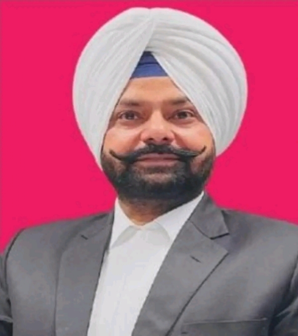 ਜ਼ਿਲ੍ਹਾ ਅਤੇ ਸੈਸ਼ਨ ਜੱਜ-ਕਮ-ਚੇਅਰਮੈਨ ਜ਼ਿਲ੍ਹਾ ਕਾਨੂੰਨੀ ਸੇਵਾਵਾਂ ਅਥਾਰਟੀ, ਤਰਨ ਤਾਰਨ ਕੰਵਲਜੀਤ ਸਿੰਘ ਬਾਜਵਾ ਜ਼ਿਲ੍ਹਾ ਅਤੇ ਸੈਸ਼ਨ ਜੱਜ-ਕਮ-ਚੇਅਰਮੈਨ ਜ਼ਿਲ੍ਹਾ ਕਾਨੂੰਨੀ ਸੇਵਾਵਾਂ ਅਥਾਰਟੀ, ਤਰਨ ਤਾਰਨ ਕੰਵਲਜੀਤ ਸਿੰਘ ਬਾਜਵਾ