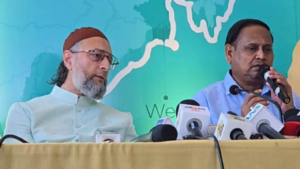 ਅਸਦੁਦੀਨ ਓਵੈਸੀ ਅਤੇ ਹੁਮਾਯੂੰ ਕਬੀਰ